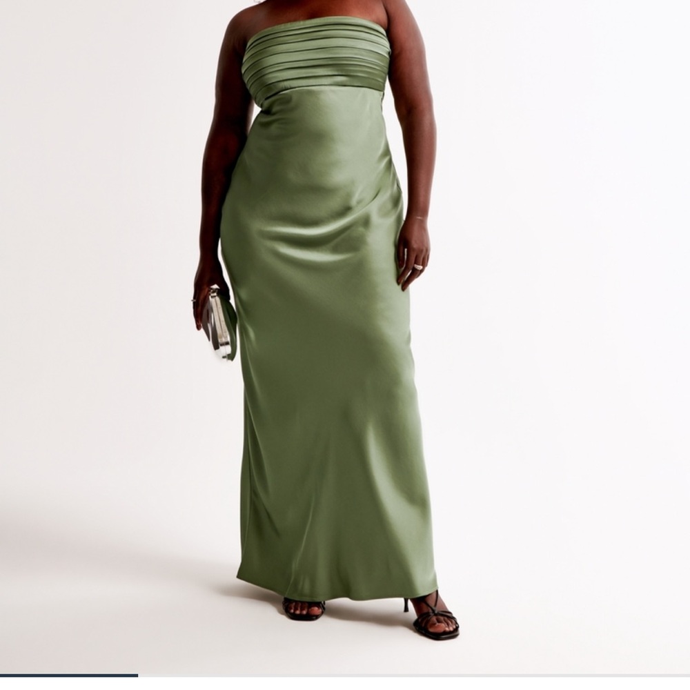 Abercrombie and fitch Emerson strapless slim maxi dress in green new with tags